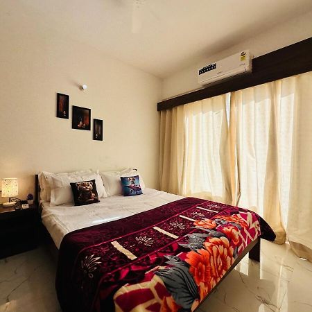 Cozy And Comfort Stay In Greater Noida Exterior foto